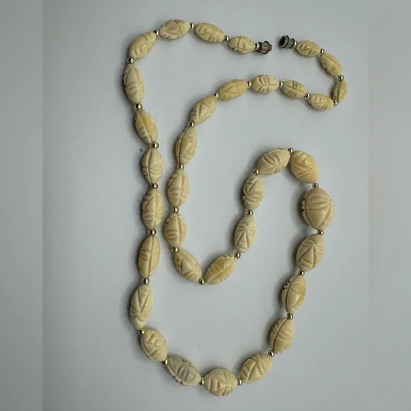 Vintage Off White Hand Carved Wedding Necklace